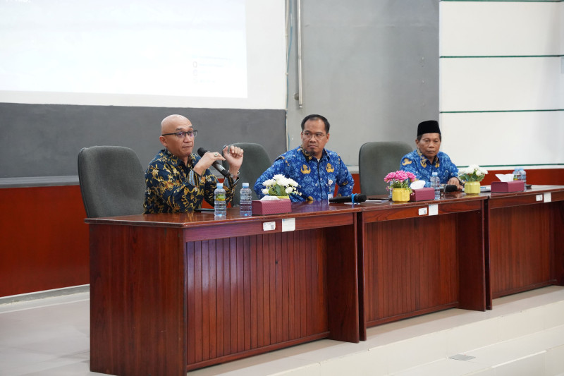 Rektor ULM Hadir dalam Pertemuan LLDIKTI XI, Ajak PTN dan PTS Kalsel Bersinergi